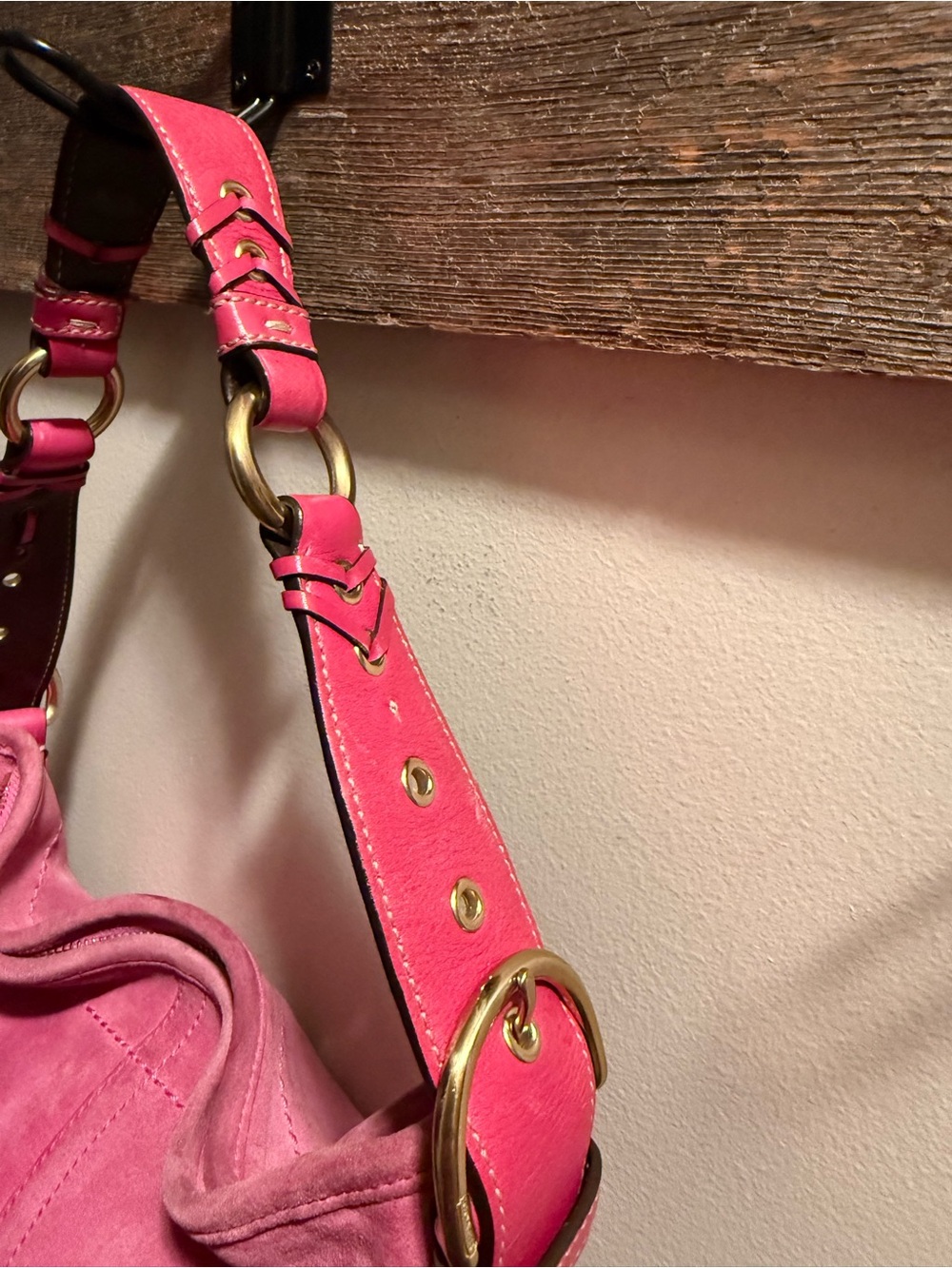 Coach Pink Suede Y2K SoHo Hobo Shoulder Bag Vintage 3656 - Picture 3 of 5